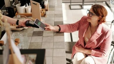 24 7 customer service hotline